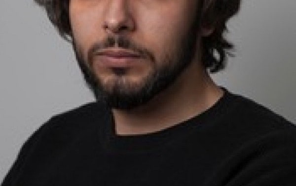 The short-trimmed beard